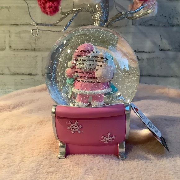 SINCERELY SANTA Santa With Sled Water Globe - Picture 6 of 7